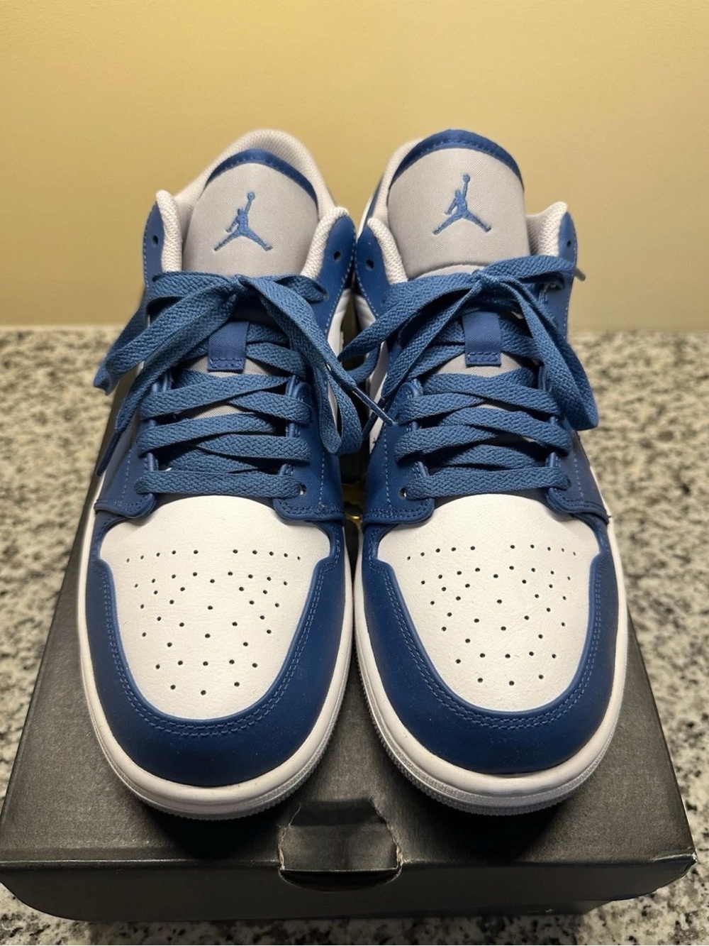 Air Jordan 1 Low True Blue/Cement Grey-white 11.5 - Picture 2 of 6